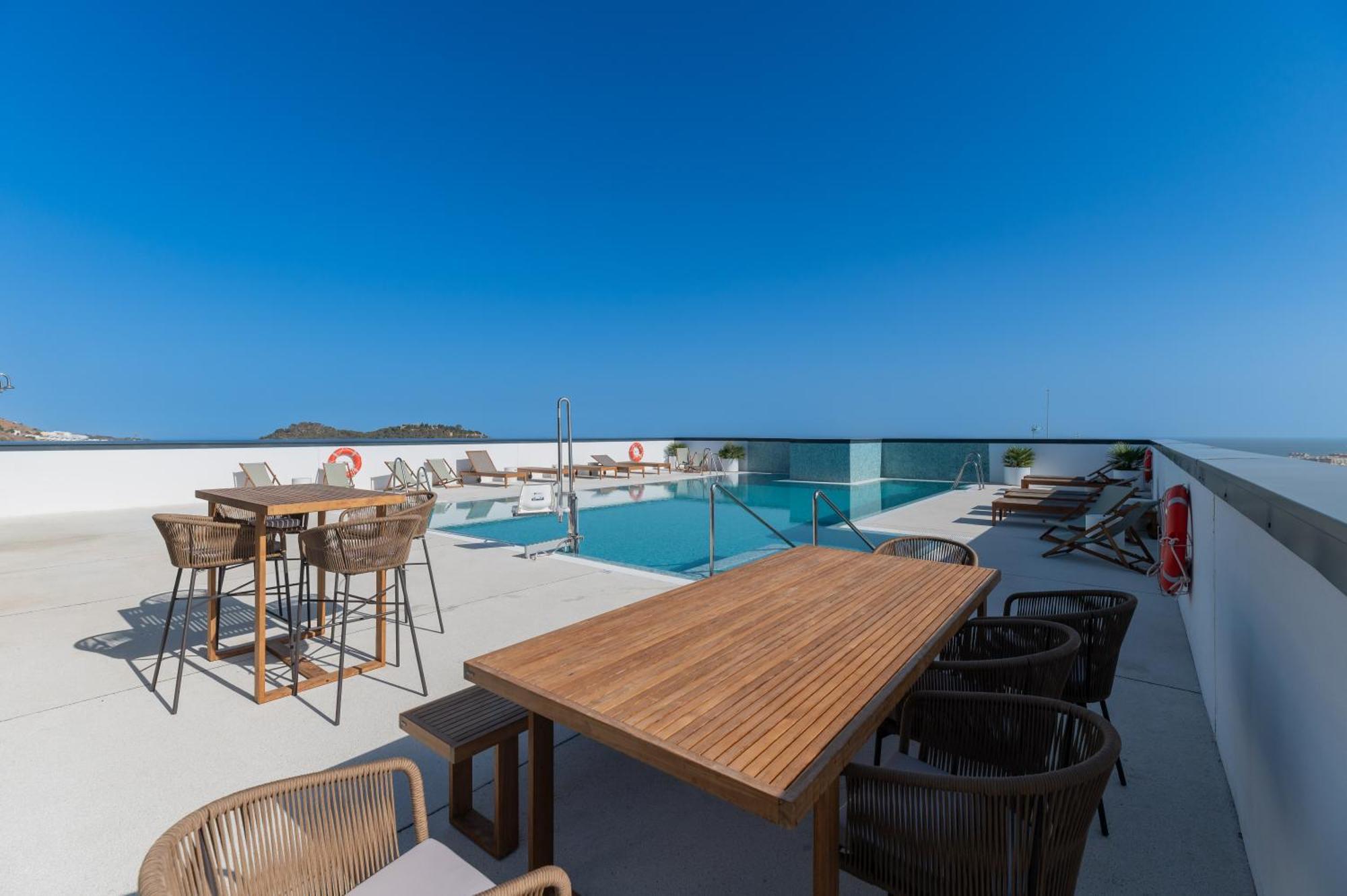 Xpce Urban 12 Skyline - Parking Free Apartment